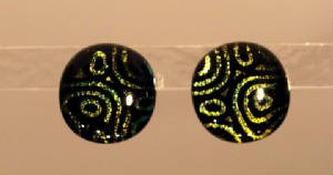 12_earrings_stud_black_pattern.jpg